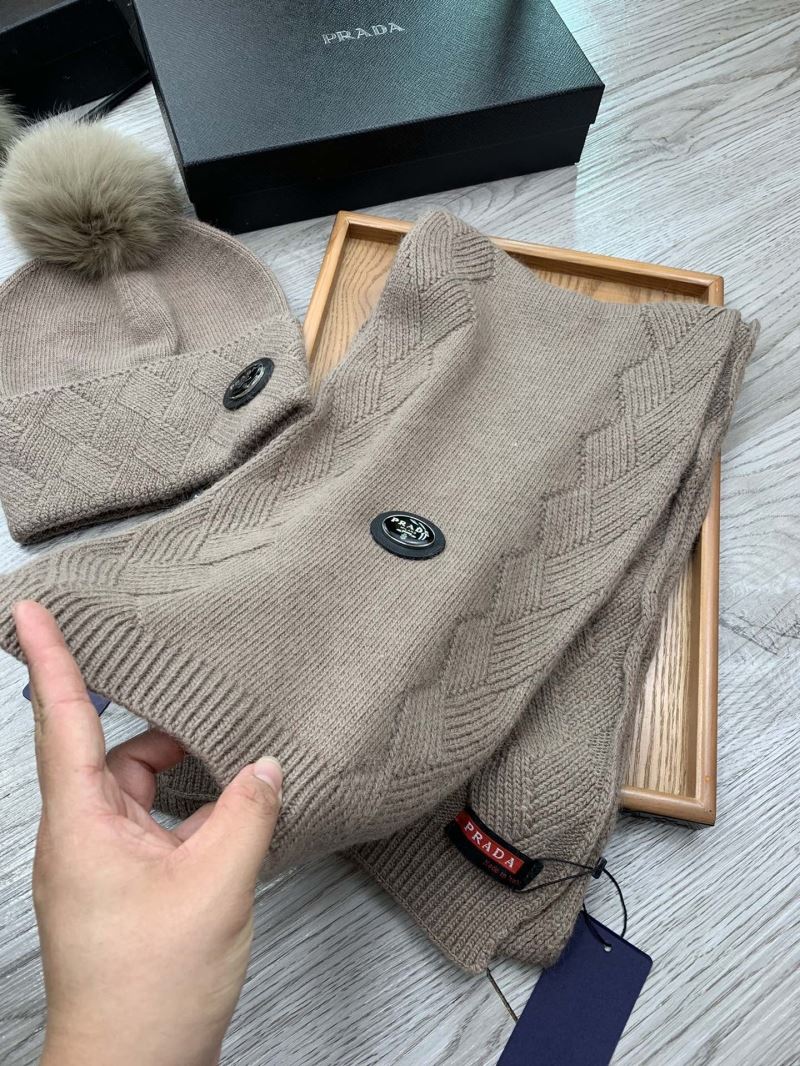 Prada Caps Scarfs